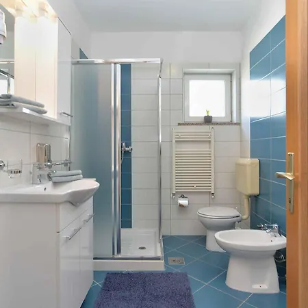 With A - C In Porec-istrien 44330 Apartment *
